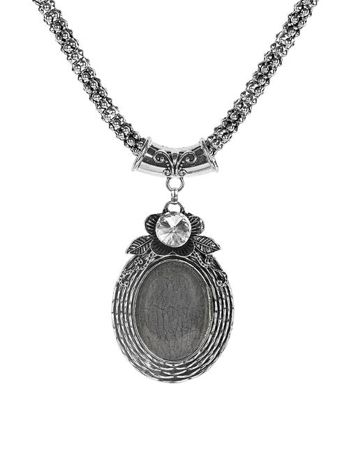 grey metal chain necklace - 15988959 - Standard Image - 1