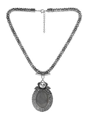 grey metal chain necklace - 15988959 - Standard Image - 2