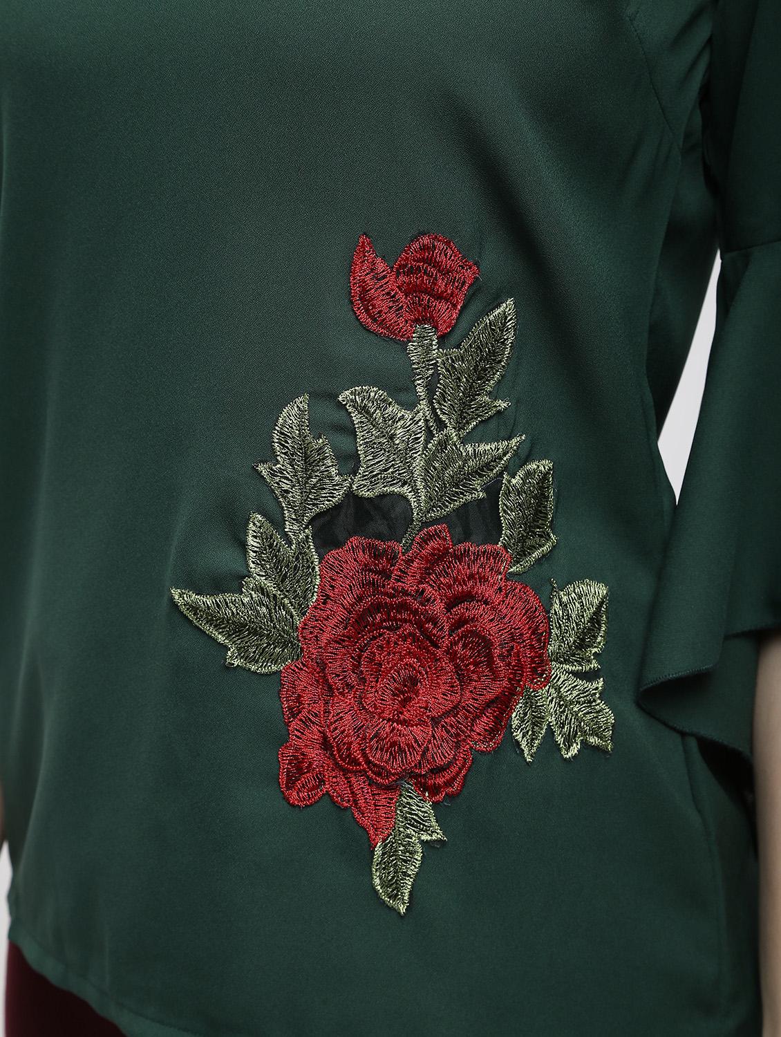 cut out back floral embroidered top - 15989962 - Zoom Image - 6