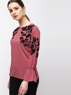 graphic print bell sleeved top - 15989996 - Standard Image - 2