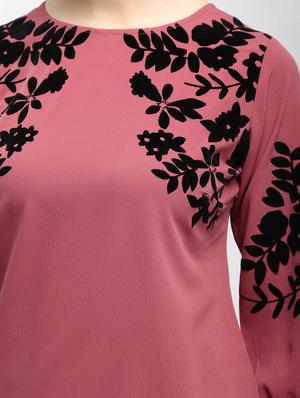 graphic print bell sleeved top - 15989996 - Standard Image - 6