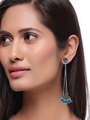 silver metal jhumka earring - 15996866 - Standard Image - 3