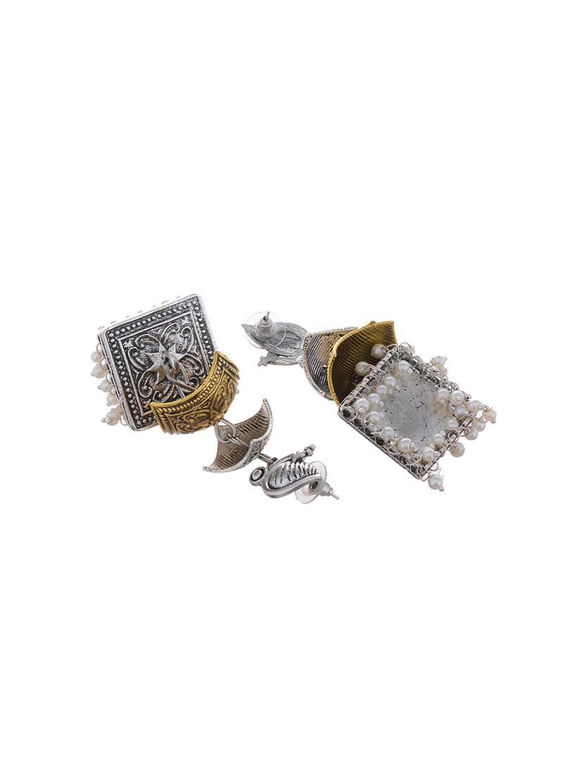 silver metal jhumka earring - 15996876 - Zoom Image - 2