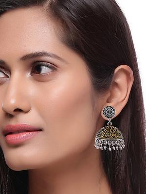 silver metal jhumka earring - 15996887 - Standard Image - 3