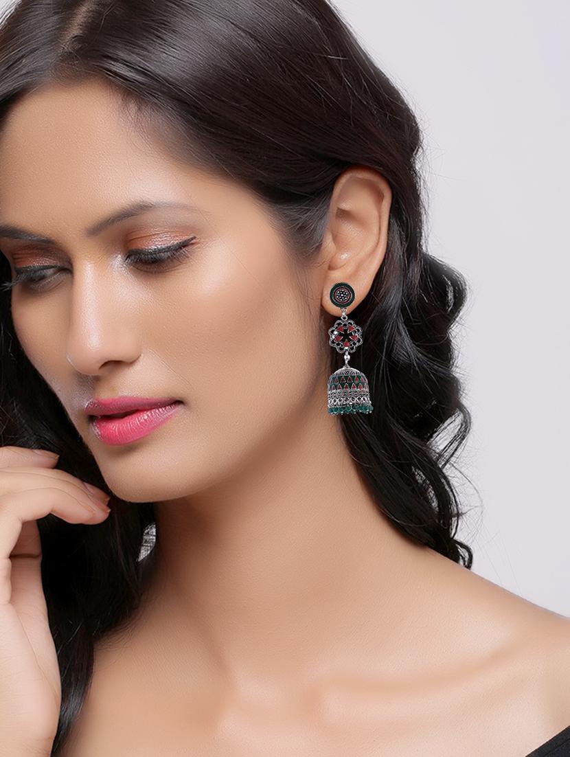 silver metal jhumka earring - 15997100 - Zoom Image - 3