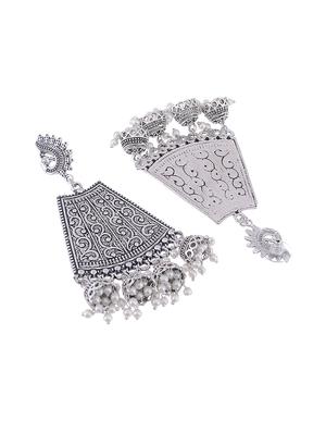 silver metal jhumka earring - 15997102 - Standard Image - 2