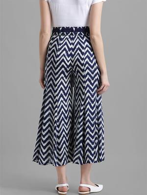 tie up chevron flared palazzo - 15998064 - Standard Image - 3