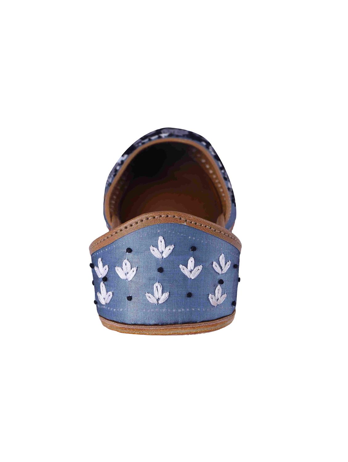 blue slip on jutis - 15998401 - Zoom Image - 3