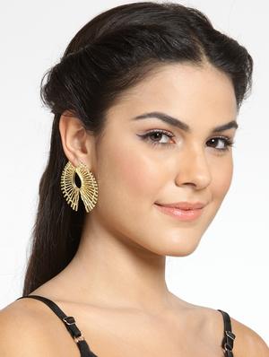 gold metal drop earring - 15999855 - Standard Image - 4