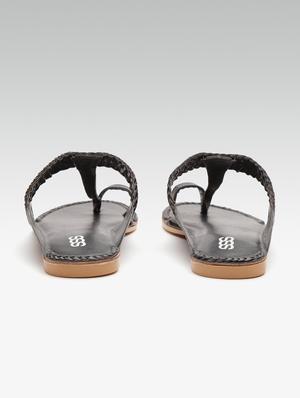 black one toe kolhapuris - 16002556 - Standard Image - 4