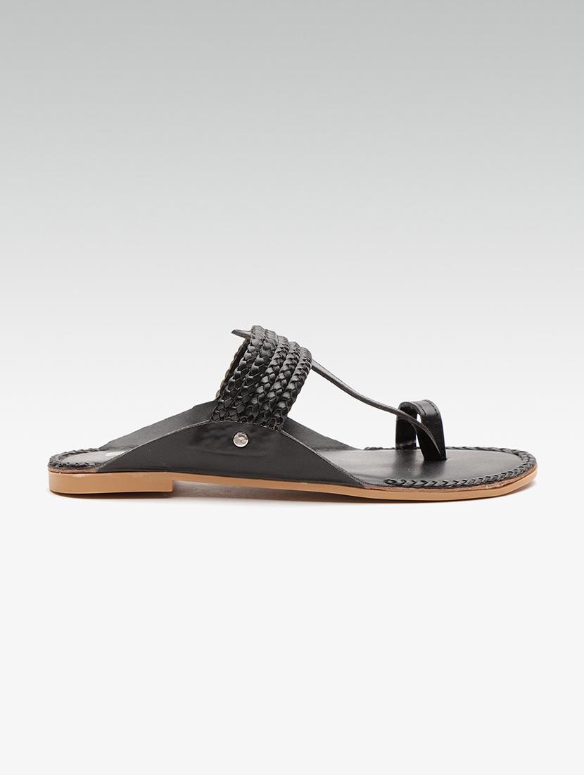 black one toe kolhapuris - 16002556 - Zoom Image - 3