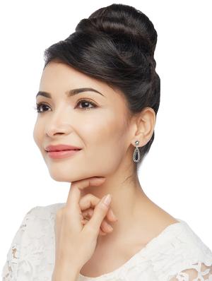 silver brass drop earring - 16004781 - Standard Image - 3