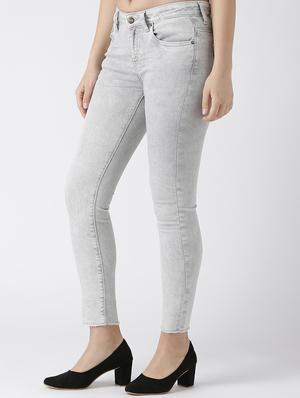 skinny fit frayed hem jeans - 16005538 - Standard Image - 2