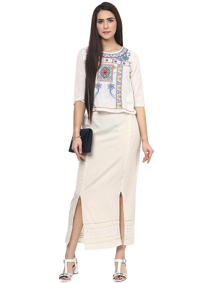 front slit lace insert skirt - 16005570 - Zoom Image - 4