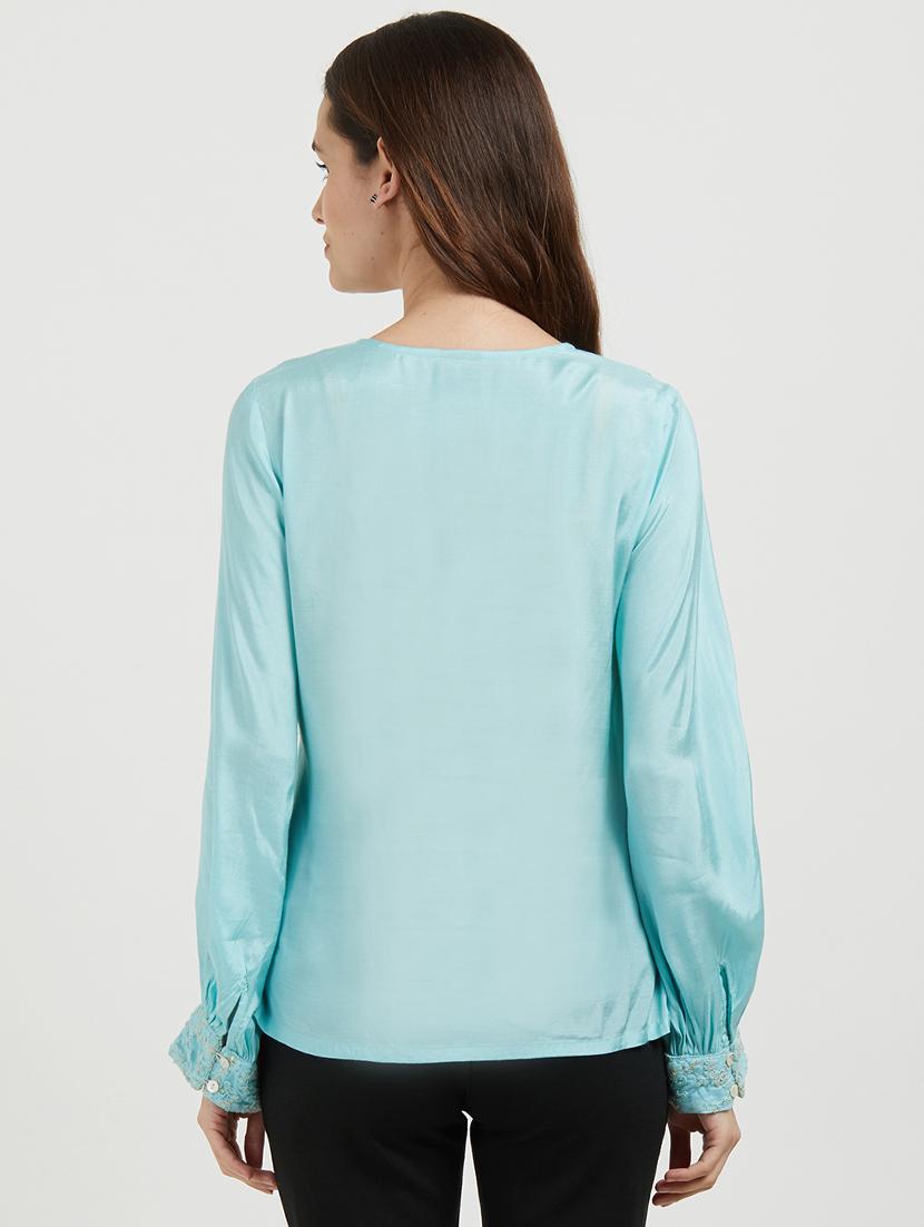 embroidered mesh v-neck top - 16005770 - Zoom Image - 3