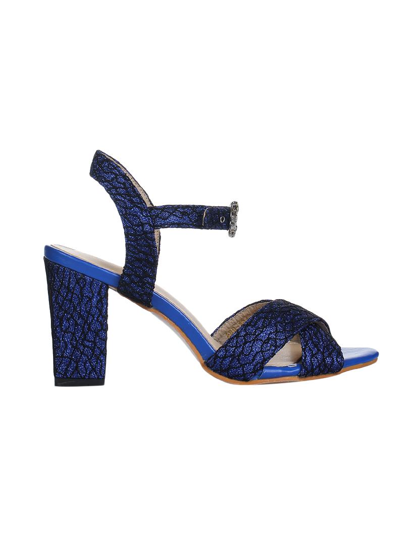 blue back strap sandals - 16007352 - Zoom Image - 2