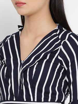 striped crop top and skirt set - 16008332 - Standard Image - 4
