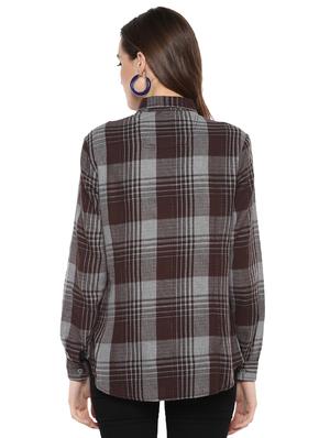 curved hem checkered shirt - 16009113 - Standard Image - 3