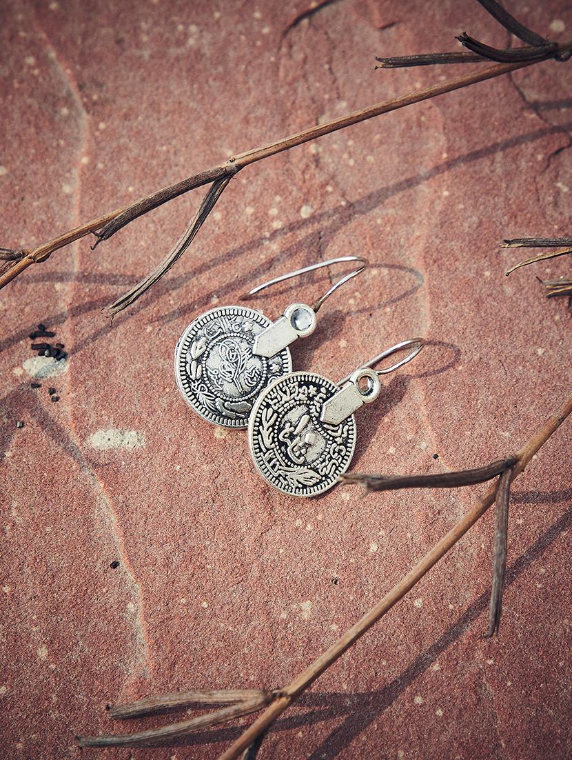 silver metal drop earring - 16009689 - Zoom Image - 3