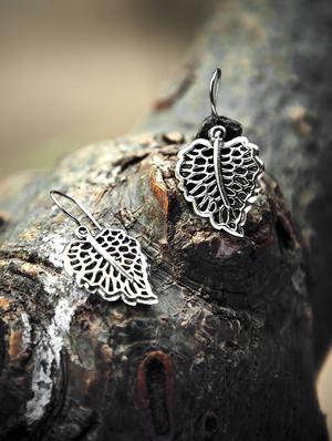 silver metal drop earring - 16009695 - Standard Image - 3
