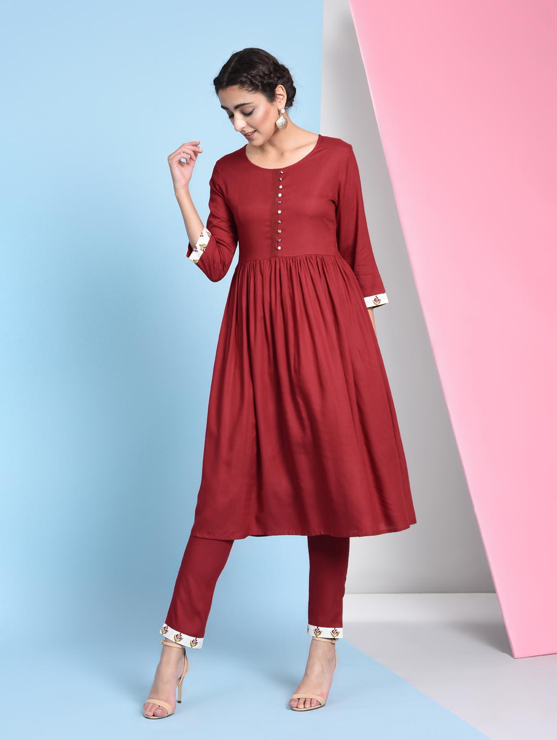 burgundy solid flared kurta - 16012449 - Zoom Image - 1