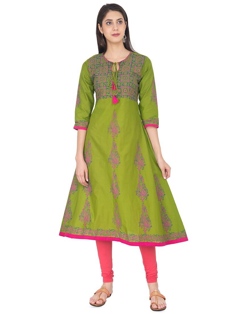 a-line block print kurta - 16012997 - Zoom Image - 1