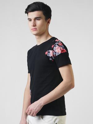 black floral printed t-shirt - 16013651 - Standard Image - 2