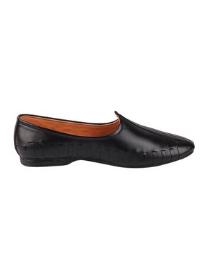 black leatherette slip on jutis - 16015687 - Standard Image - 2