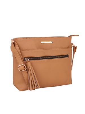 brown leatherette (pu) messenger sling bag - 16017920 - Standard Image - 4