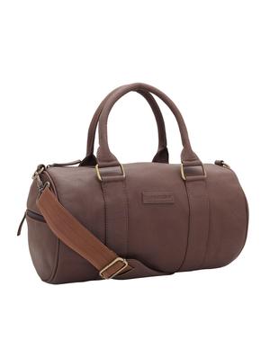 brown leatherette (pu) dufflebag - 16017938 - Standard Image - 4
