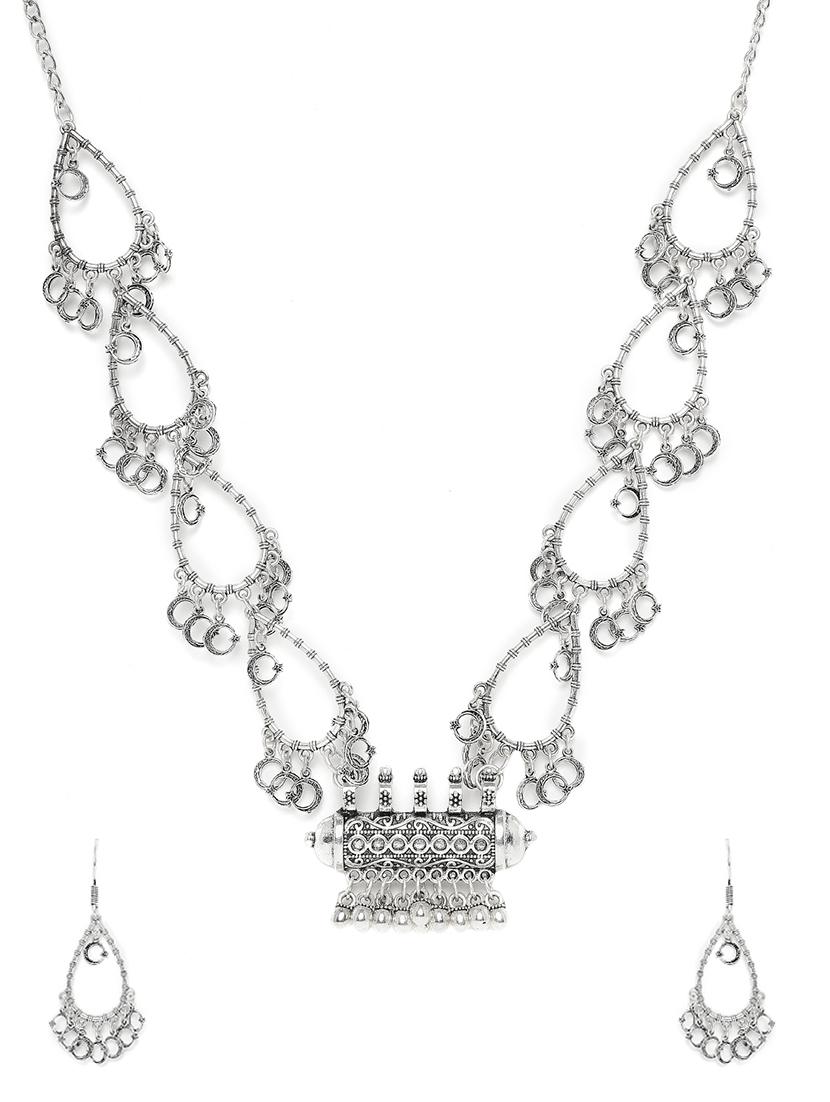silver metal short necklace - 16040836 - Zoom Image - 1