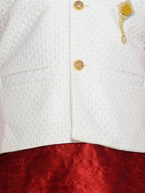 red silk blend kurta set with nehru jacket - 16045821 - Standard Image - 4
