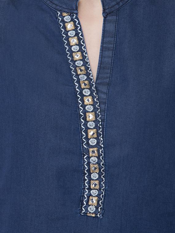embroidered denim straight kurti - 16051117 - Zoom Image - 4