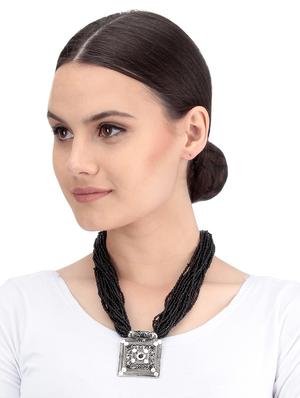 black metal other necklace - 16053570 - Standard Image - 4