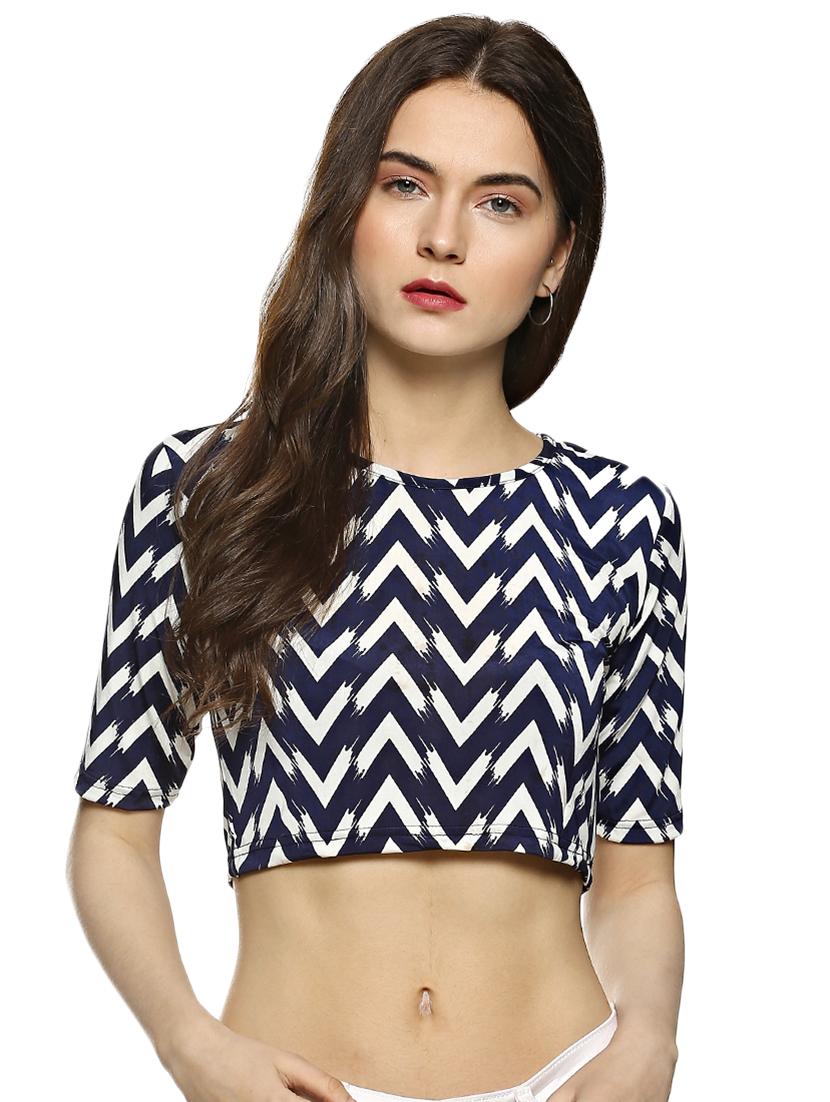 crew neck chevron crop top - 16054704 - Zoom Image - 1
