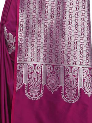 floral zari motif banarasi saree with blouse - 16054754 - Standard Image - 3