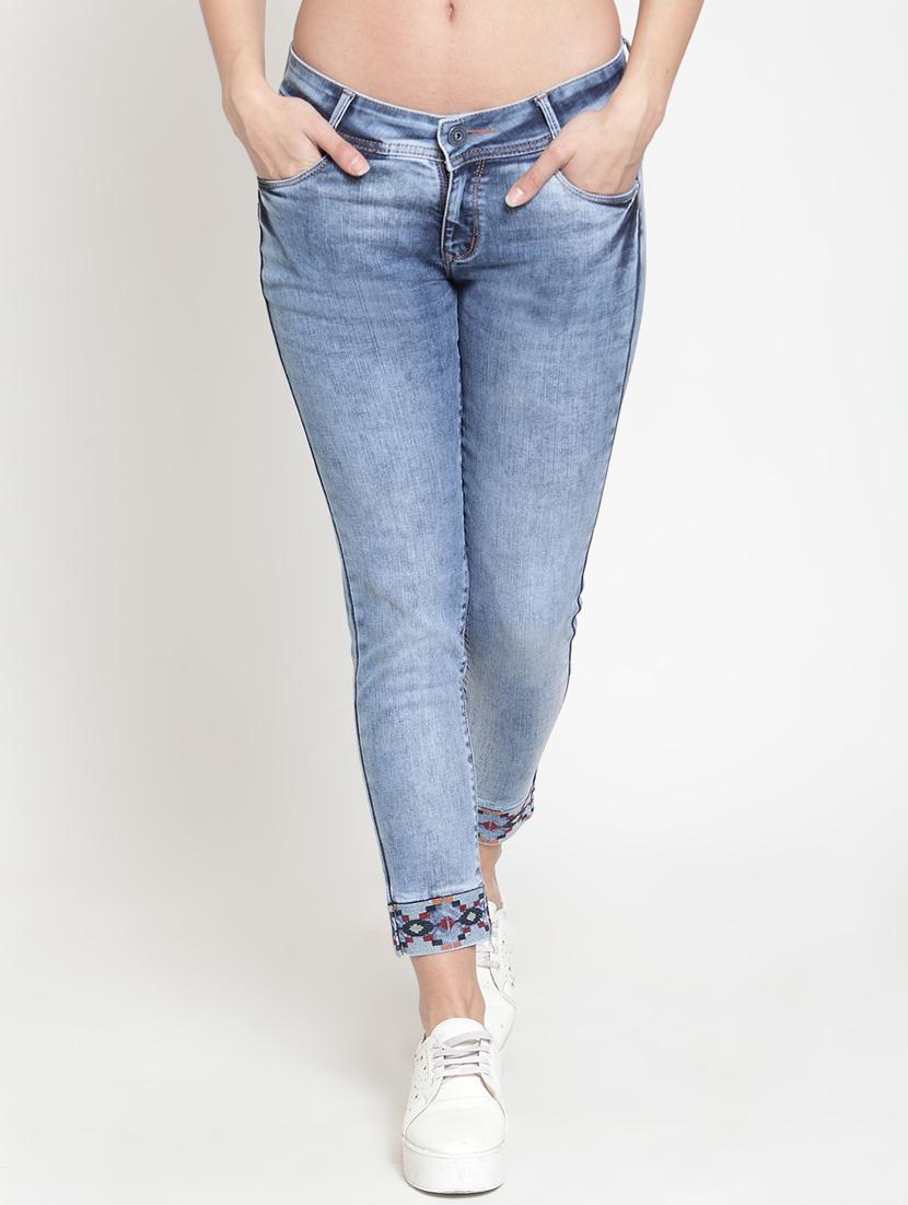 embellished hem low waist jeans - 16064617 - Zoom Image - 1