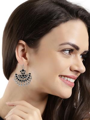 orange metal chandellier earring - 16066911 - Standard Image - 3