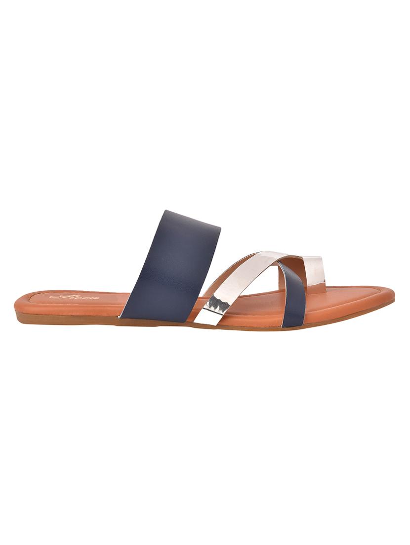 blue one toe sandals - 16072594 - Zoom Image - 2