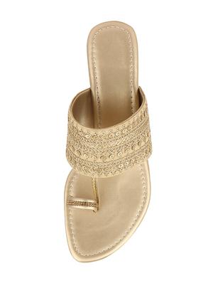 gold one toe wedges - 16079130 - Standard Image - 4