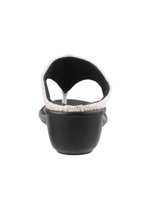 white toe separator wedges - 16083175 - Standard Image - 3