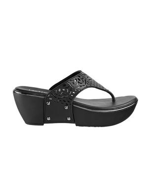 black toe separator wedges - 16083963 - Standard Image - 2