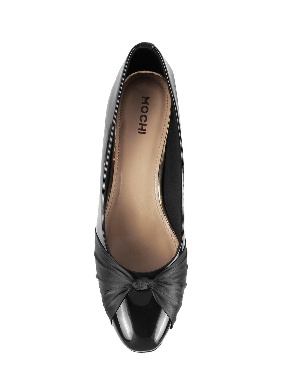 black slip on pumps - 16084585 - Zoom Image - 4