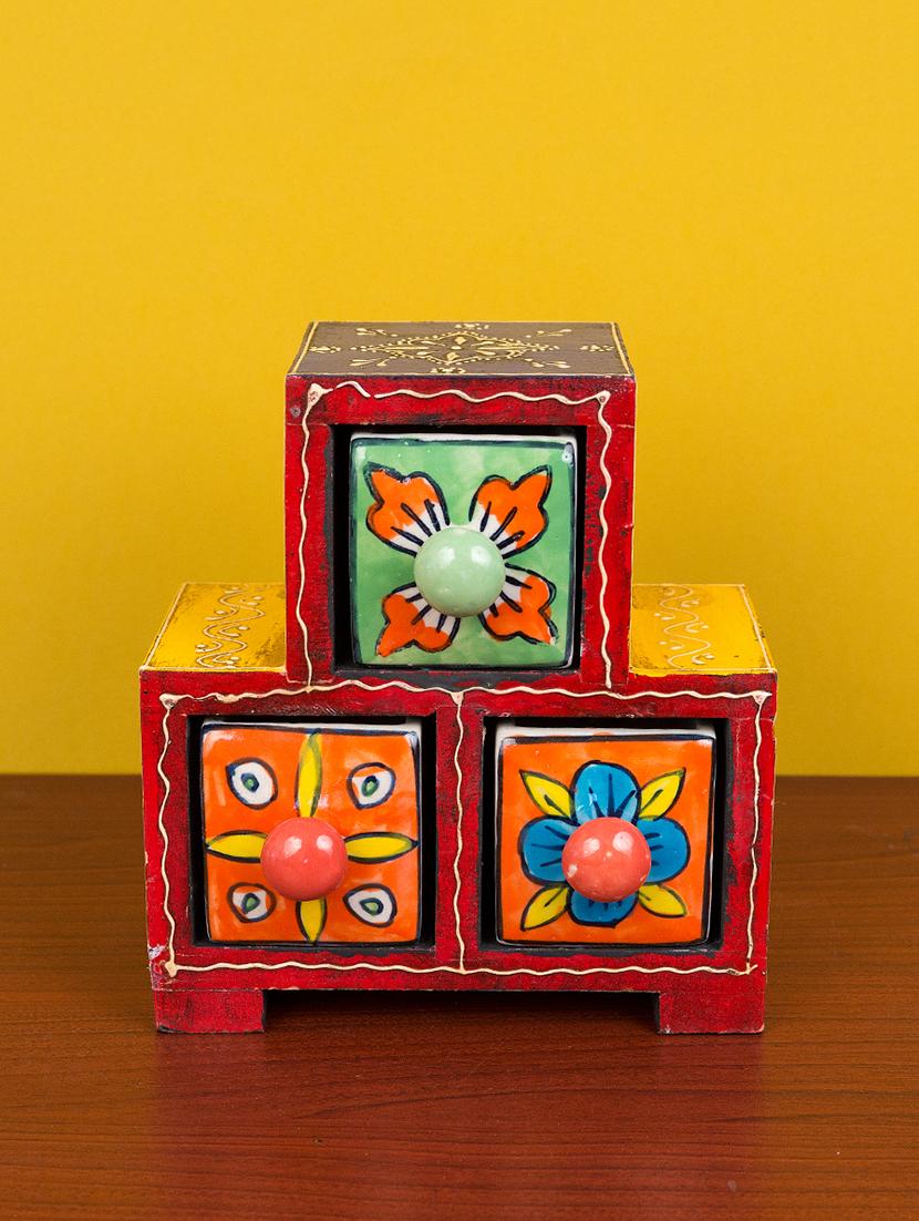 multicolored drawers - 16086005 - Zoom Image - 1