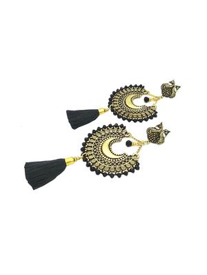 gold metal drop earring - 16095429 - Standard Image - 2
