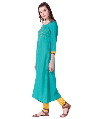 embroidered turquoise kurta - 16095882 - Standard Image - 2