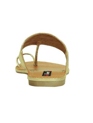 gold faux leather ethnic kolhapuris - 16096015 - Standard Image - 3