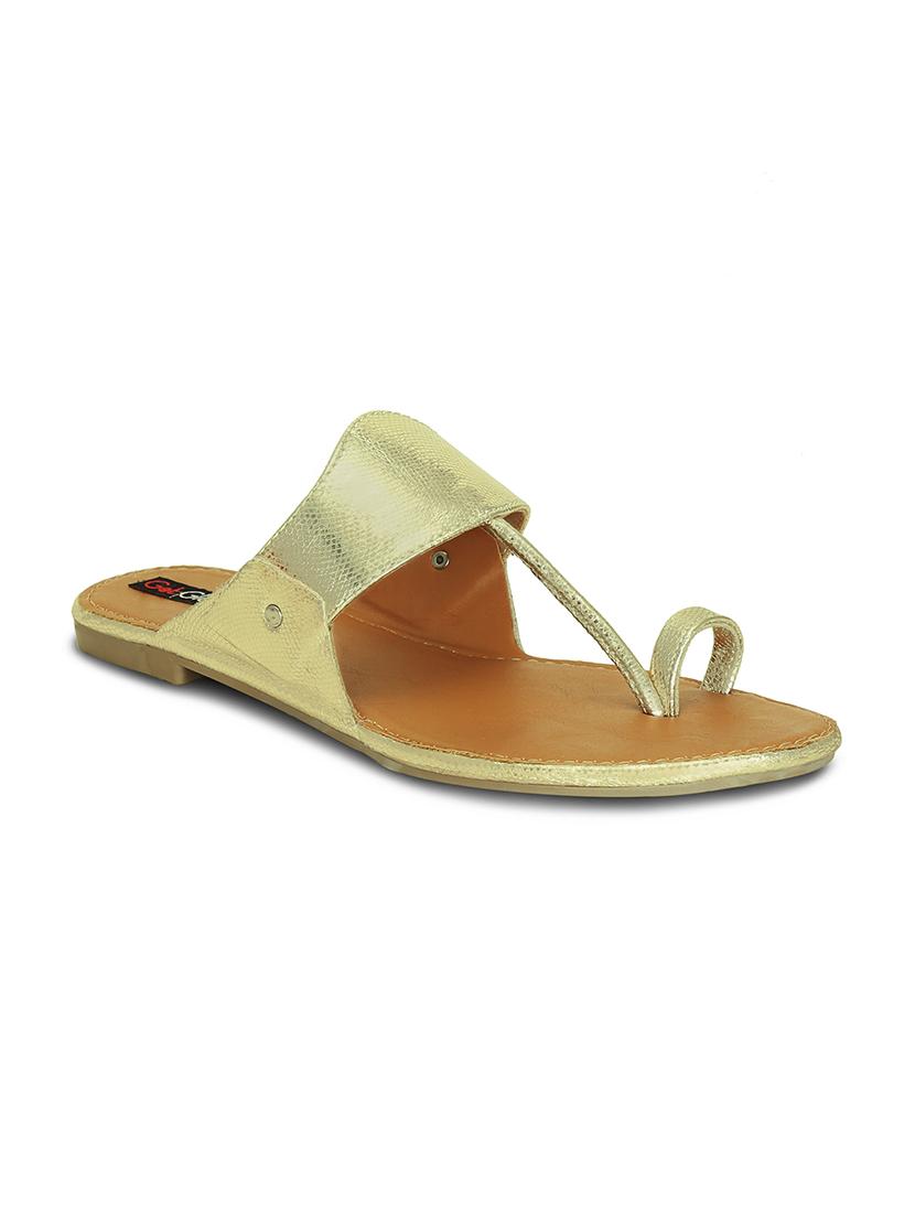gold faux leather ethnic kolhapuris - 16096015 - Zoom Image - 1