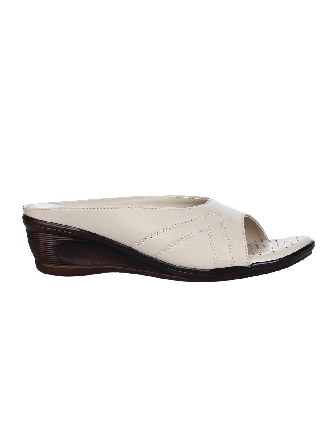 senorita by liberty laf-911 women slippers - 16096401 - Zoom Image - 2