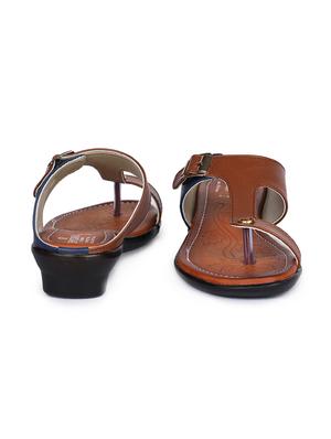 tan toe separator sandals - 16103680 - Standard Image - 3